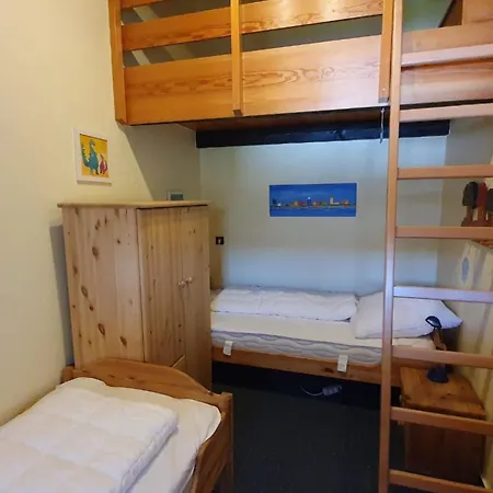 L3 Eingezaeuntes In Eckwarderhoerne By Interhome Grosswurden