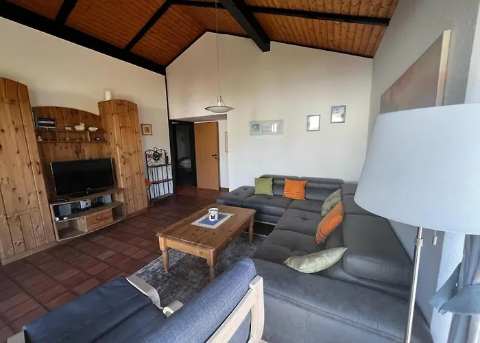 L3 Eingezaeuntes In Eckwarderhoerne By Interhome * Grosswurden