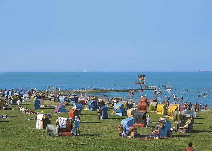 L3 Eingezaeuntes In Eckwarderhoerne By Interhome